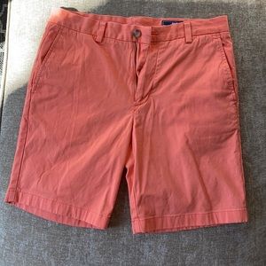 Vineyard vines breaker shorts size-32